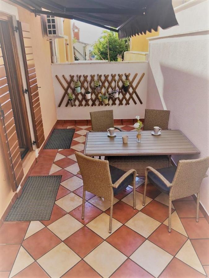 Apartments Papilon Vrsar Extérieur photo
